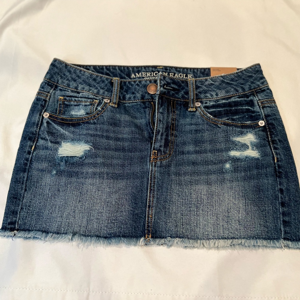 AE Mini-Skirt